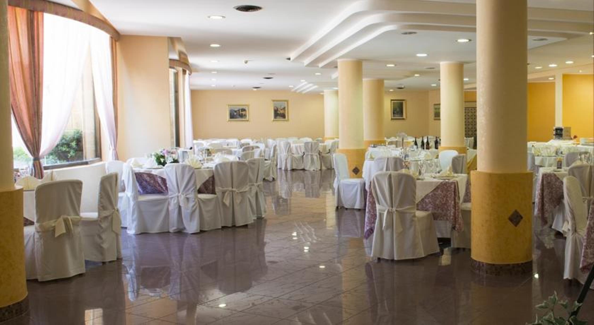 Grand Hotel Mose วิลลาจิโอ โมเซ ภายนอก รูปภาพ